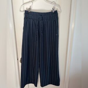 listing-status-banner